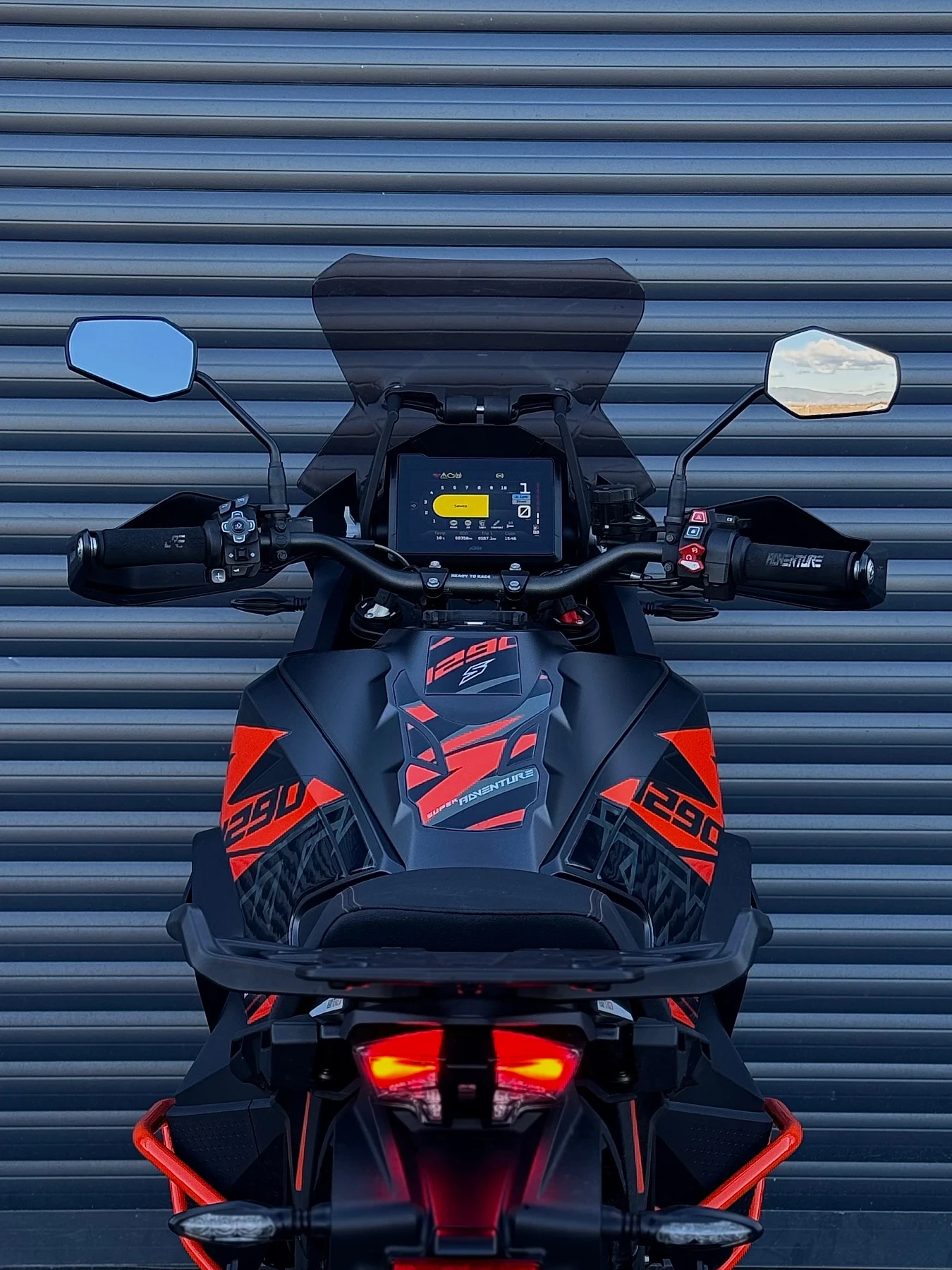 Ktm Adventure 1290 SUPER ADVENTURE S AKRAPOVIC - изображение 7