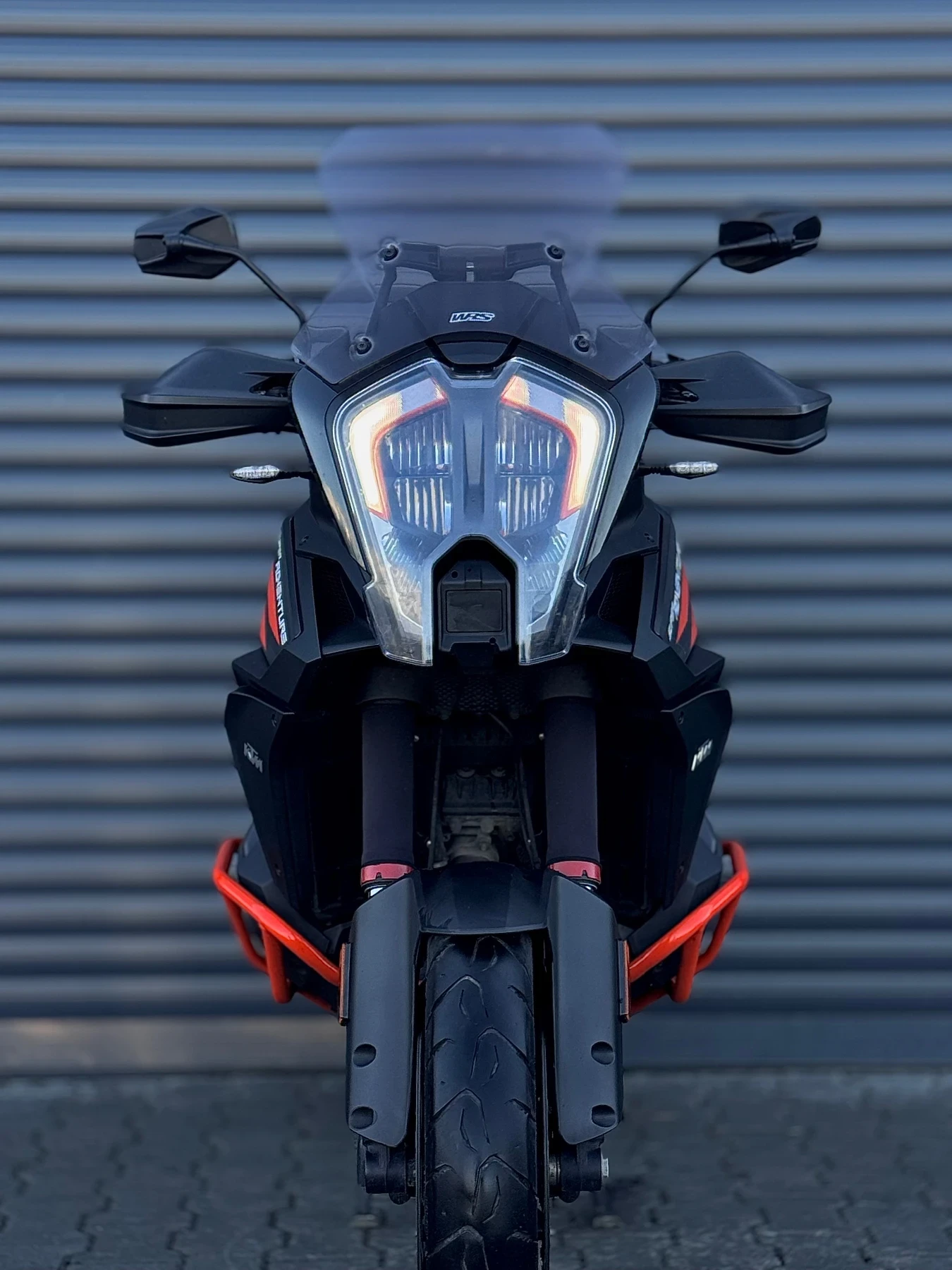 Ktm Adventure 1290 SUPER ADVENTURE S AKRAPOVIC - изображение 3