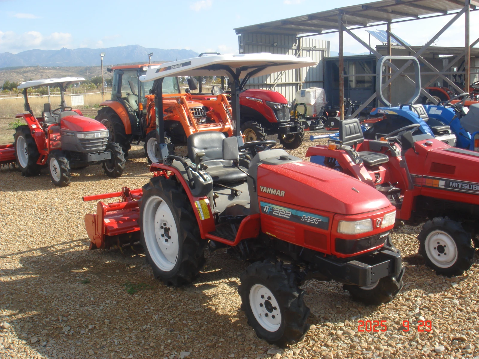 Трактор Kubota СКАЙТРАК, снимка 1