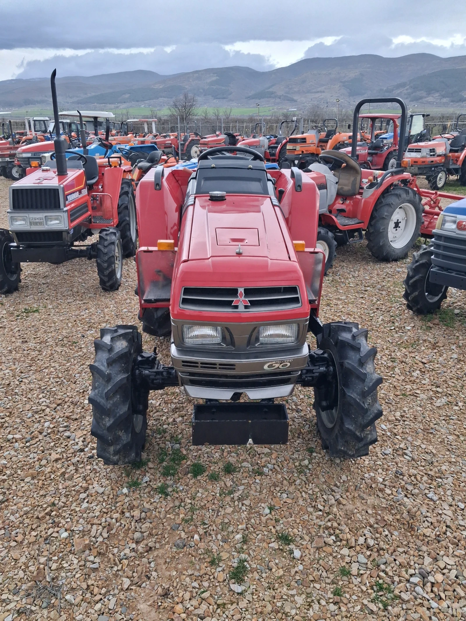 Трактор Kubota Скайтрак 