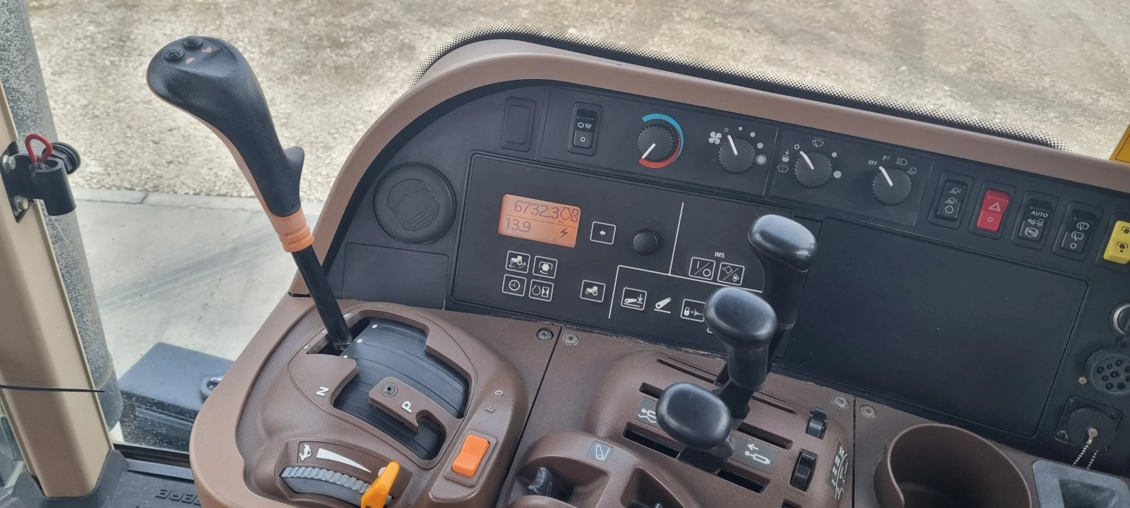 Трактор John Deere 7820, снимка 9 - Селскостопанска техника - 55937730