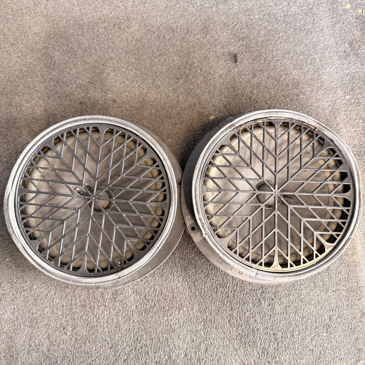 Предни обикновенни тонколони за Ауди Audi A4 A5 1400-1400