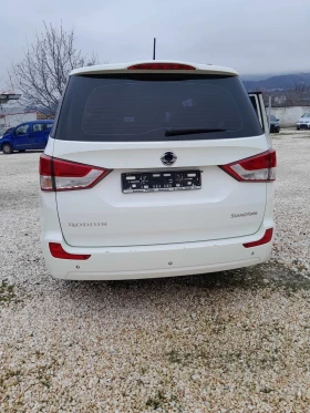 SsangYong Rodius, снимка 2