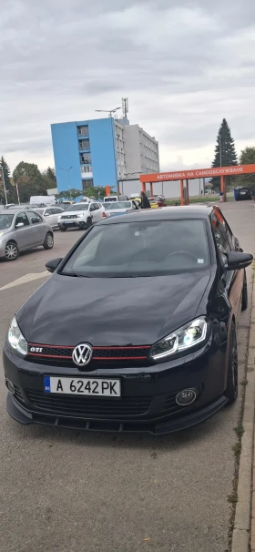 VW Golf 1.6 Газ, снимка 1