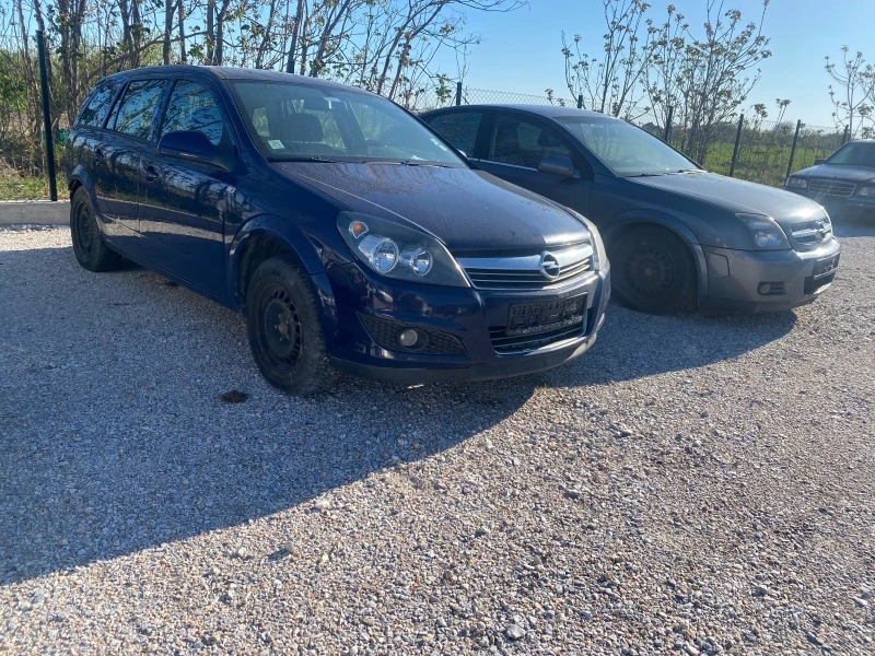 Opel Astra 1.7cdti, снимка 1 - Автомобили и джипове - 45186224