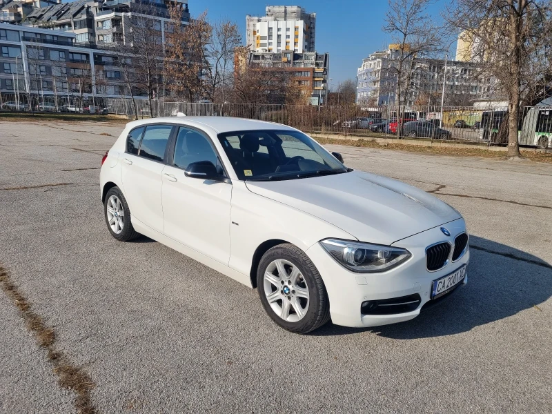 BMW 118 d sport, снимка 4 - Автомобили и джипове - 48147059