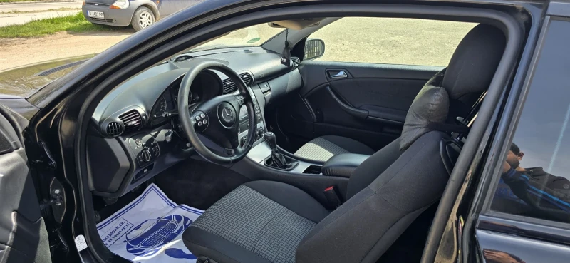 Mercedes-Benz C 220 CDI Coupe Facelift, снимка 6 - Автомобили и джипове - 49894020