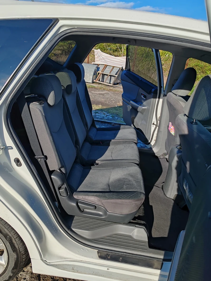 Toyota Prius, снимка 7 - Автомобили и джипове - 51990735