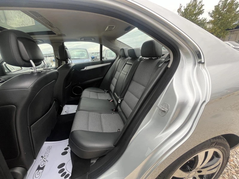 Mercedes-Benz C 220, снимка 14 - Автомобили и джипове - 52303872