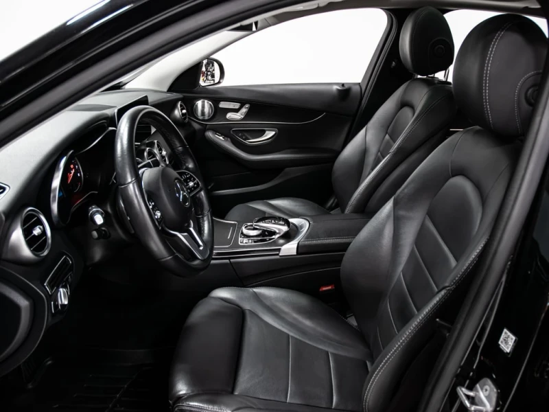 Mercedes-Benz C 300 * AMG* CARFAX * ЦЕНА ДО БЪЛГАРИЯ, снимка 11 - Автомобили и джипове - 52969071