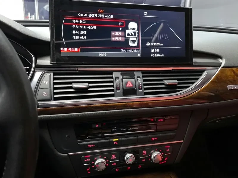 Audi A6 3.0 TDI Quattro, снимка 14 - Автомобили и джипове - 54553910
