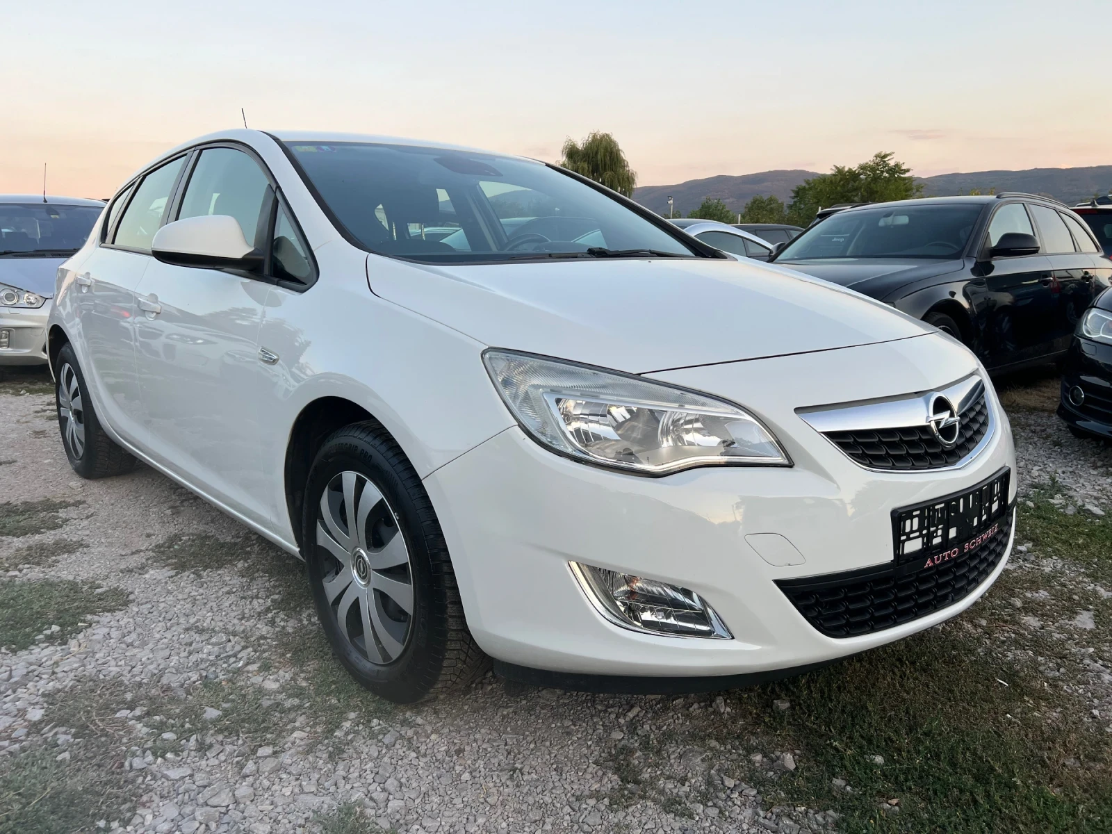 Opel Astra 1.6 i Schweiz - изображение 3