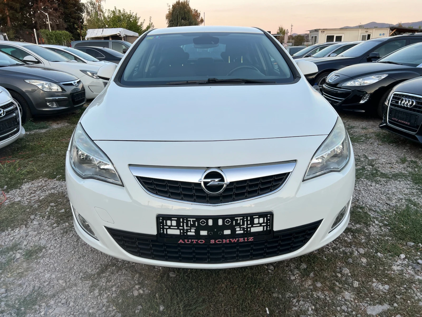 Opel Astra 1.6 i Schweiz - изображение 2