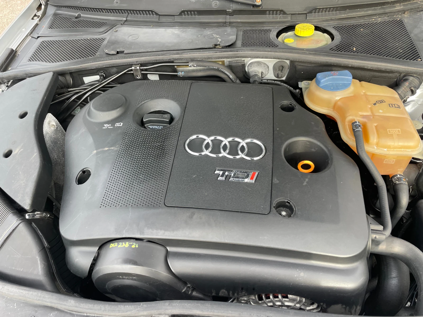 Audi A4 1.9TDI-116-ITALIA | Mobile.bg — изображение 12