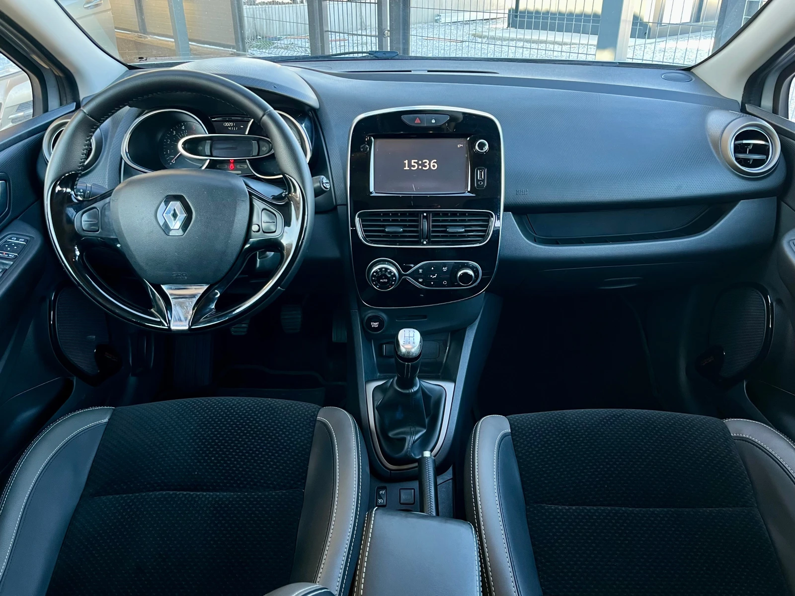 Renault Clio 1.5 Energy dCi - изображение 8