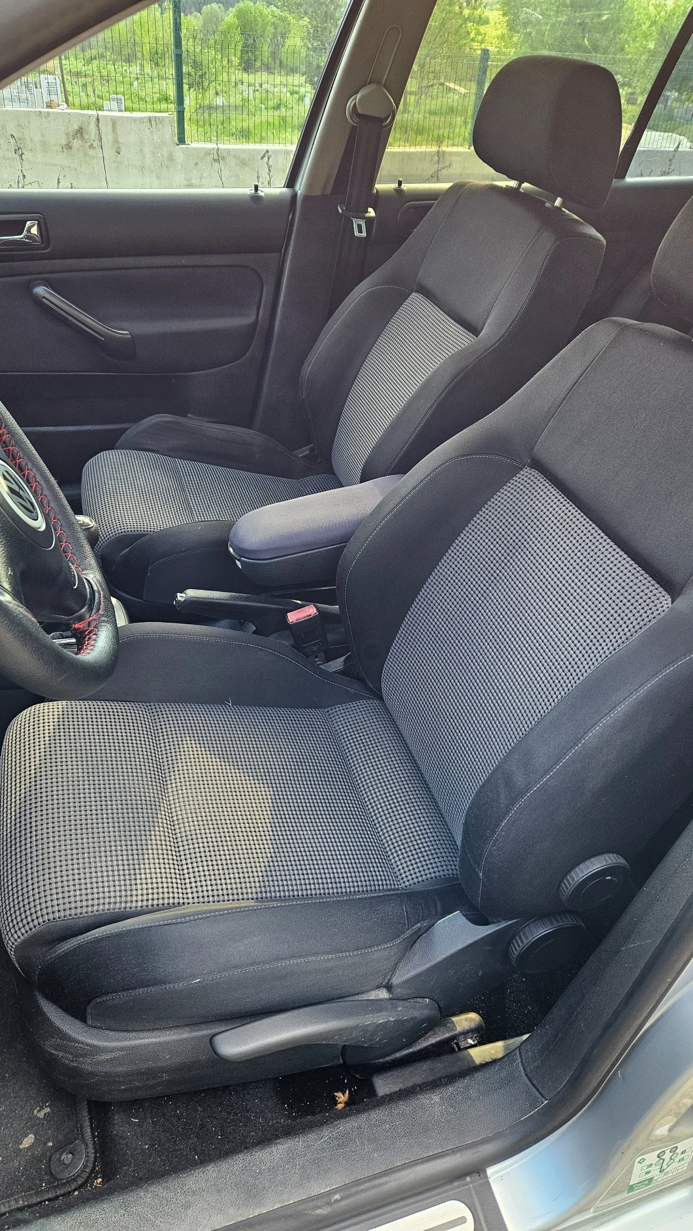 VW Golf 1.9 TDI -116 ps - изображение 6