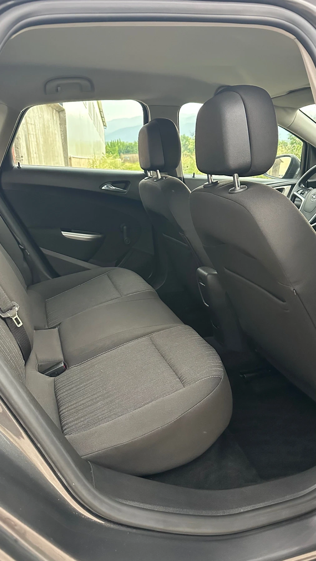 Opel Astra 1.6i  - изображение 9