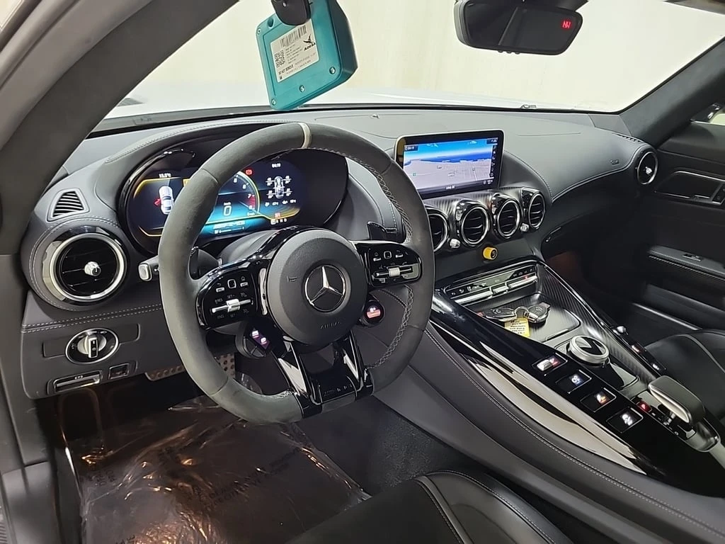 Mercedes-Benz AMG GT * R * CARFAX * БЕЗ ПЪРВОНАЧАЛНА ВНОСКА - изображение 10