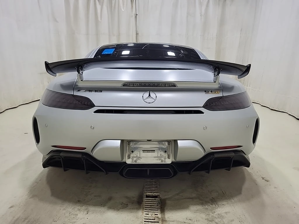 Mercedes-Benz AMG GT * R * CARFAX * БЕЗ ПЪРВОНАЧАЛНА ВНОСКА - изображение 7