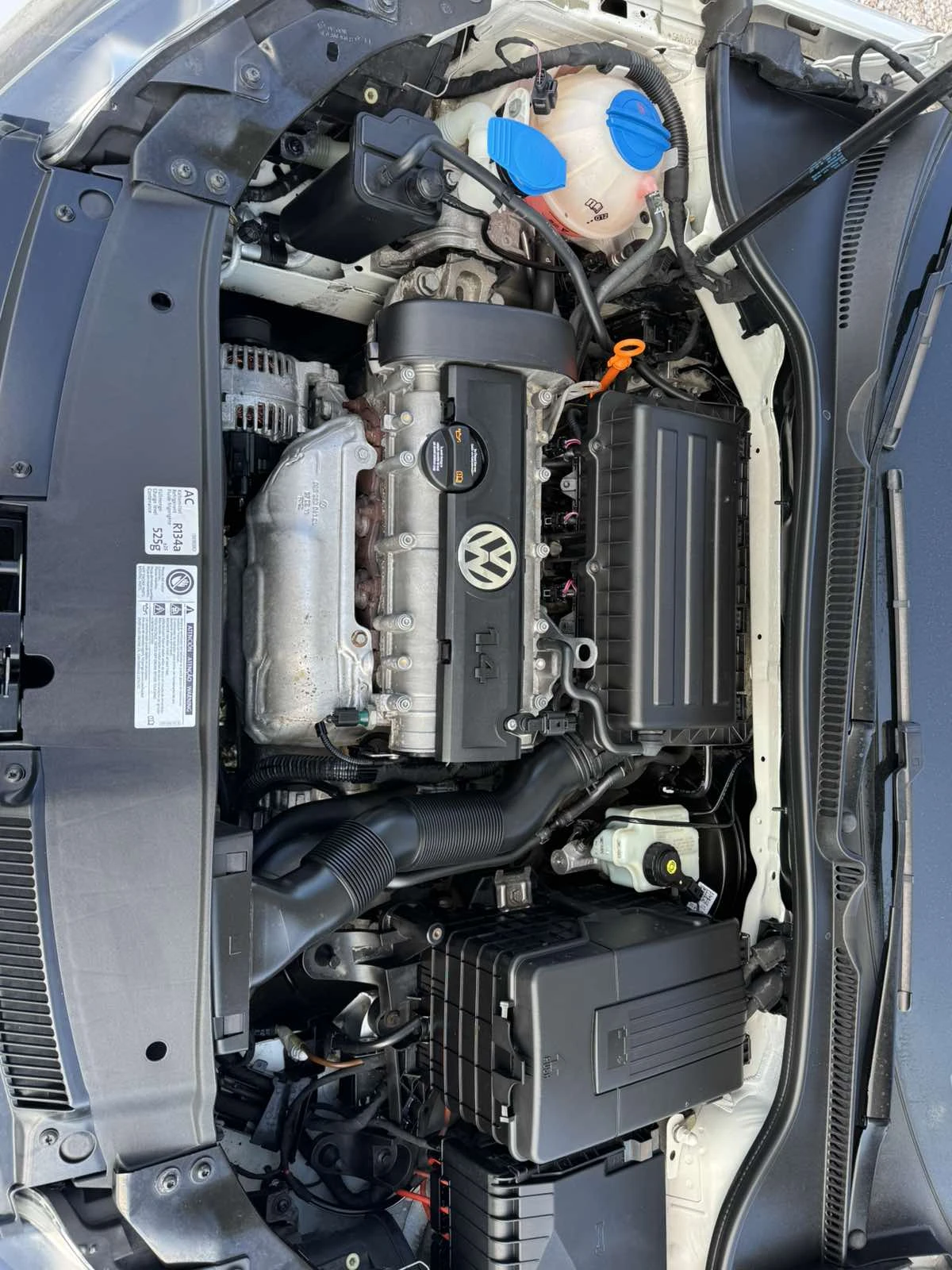 VW Golf 1.4i, снимка 15 - Автомобили и джипове - 54109934