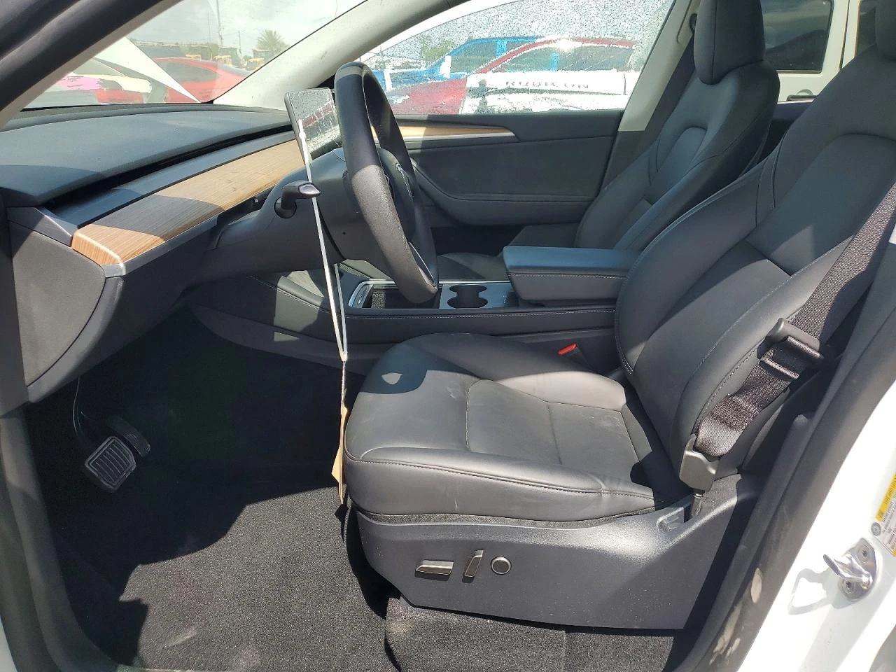 Tesla Model Y, снимка 7 - Автомобили и джипове - 54273382