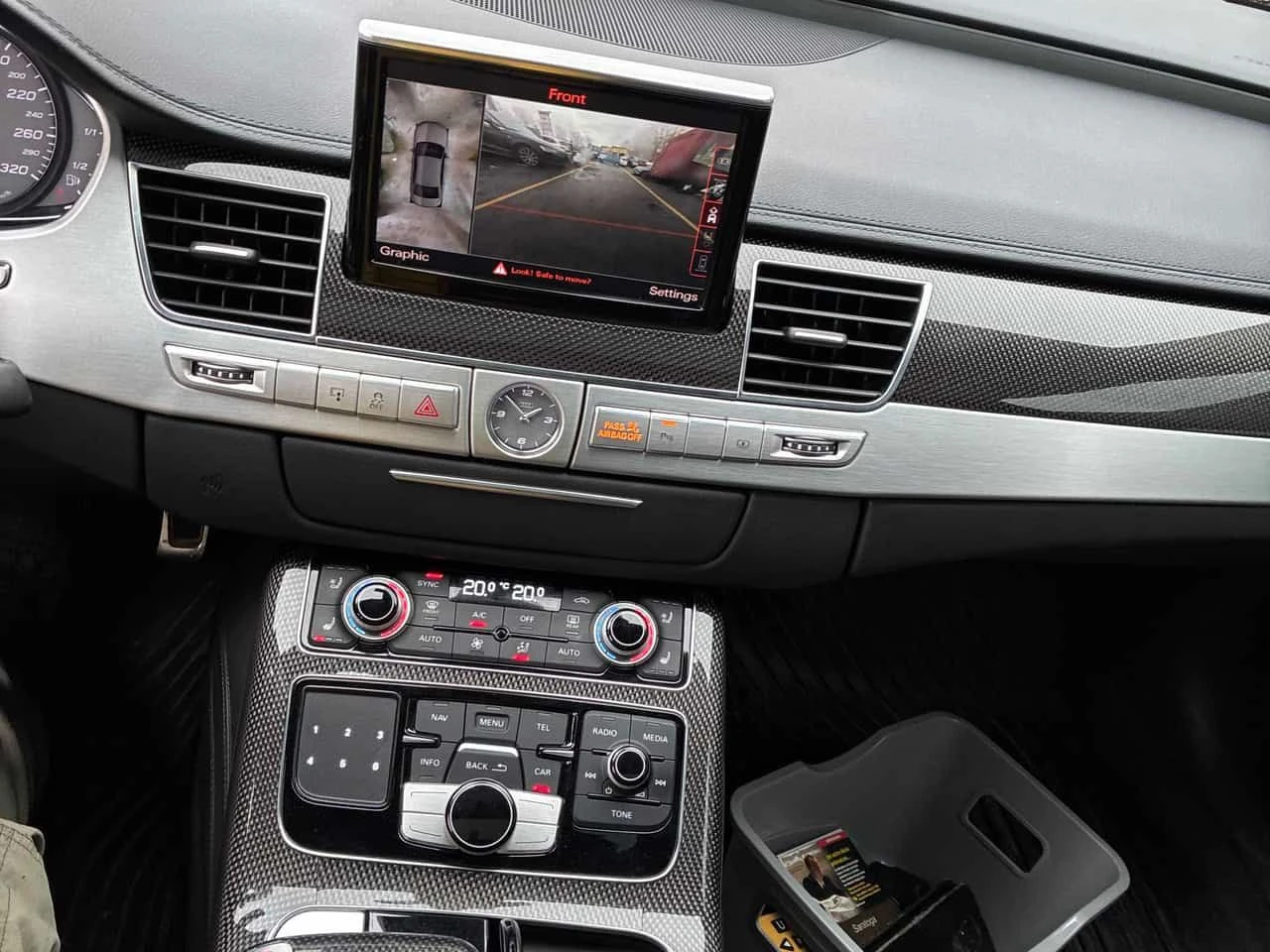 Audi S8 * DISTRONIC * KEYLESS * HEAD-UP * 360 * ОБДУХВАНЕ , снимка 10 - Автомобили и джипове - 54327505