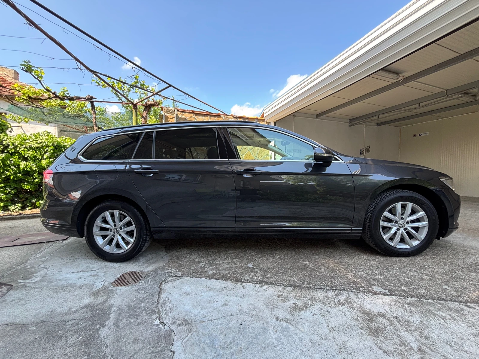 VW Passat     B8 DSG PANORAMA ACC LED DAS WELTAUTO, снимка 3 - Автомобили и джипове - 54514991