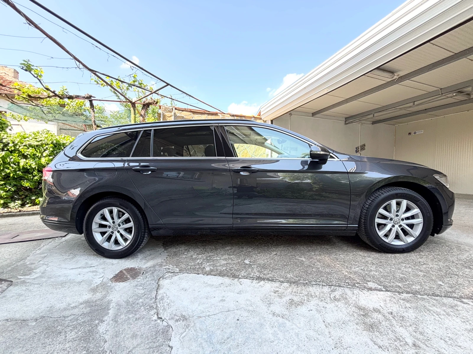 VW Passat TDI| DSG7| Comfort | Панорама | N1 | Реален пробег, снимка 3 - Автомобили и джипове - 54785402
