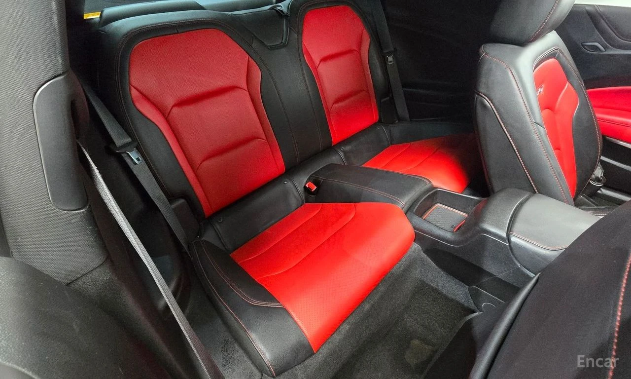 Chevrolet Camaro SS* 6.2* V8* ПОДГРЕВ* ОБДУХВАНЕ* КАМЕРА* КЕЙЛЕС* , снимка 14 - Автомобили и джипове - 54700559