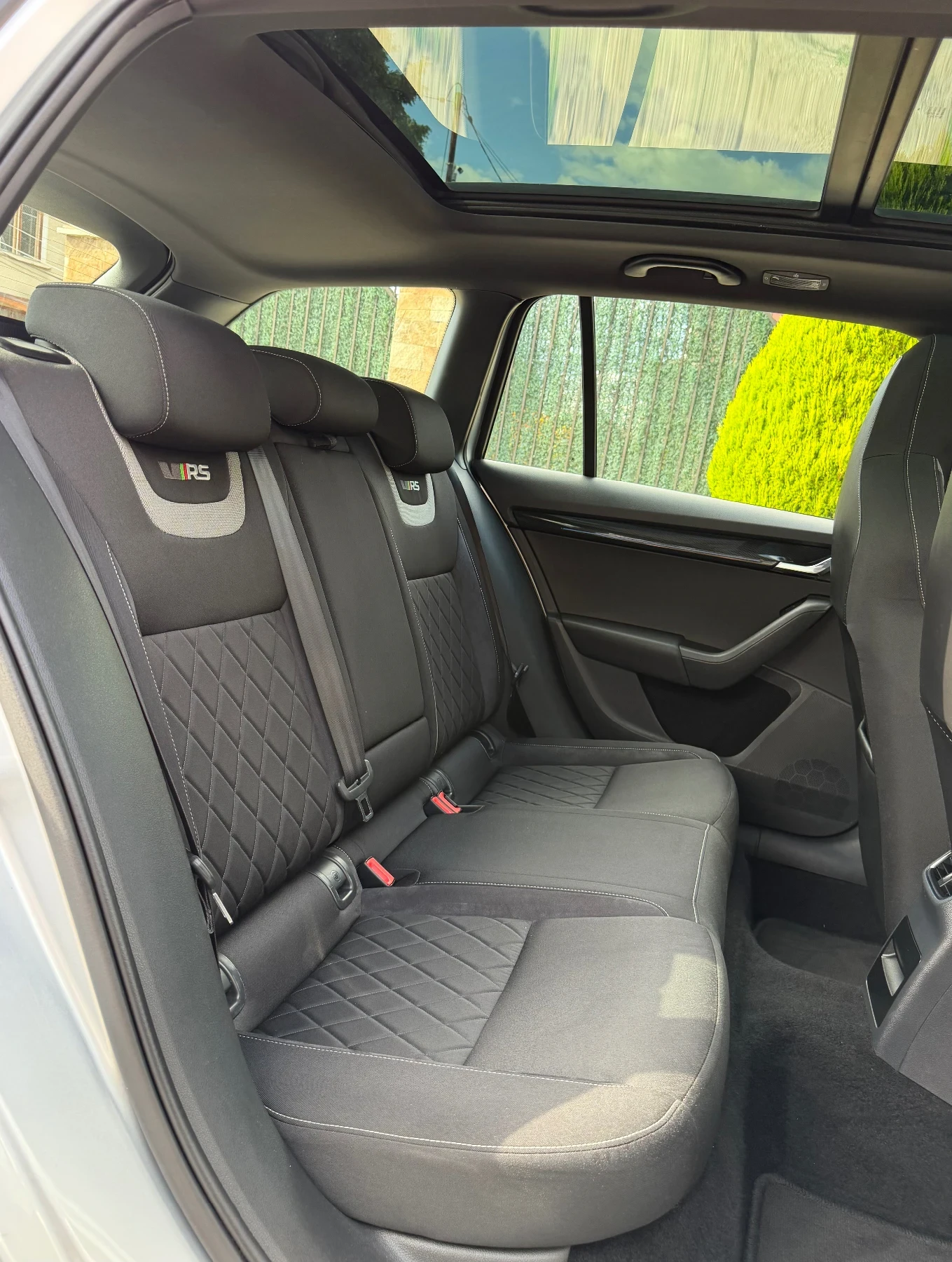 Skoda Octavia 2.0 TDI VRS Внос Швейцария, снимка 15 - Автомобили и джипове - 55164903
