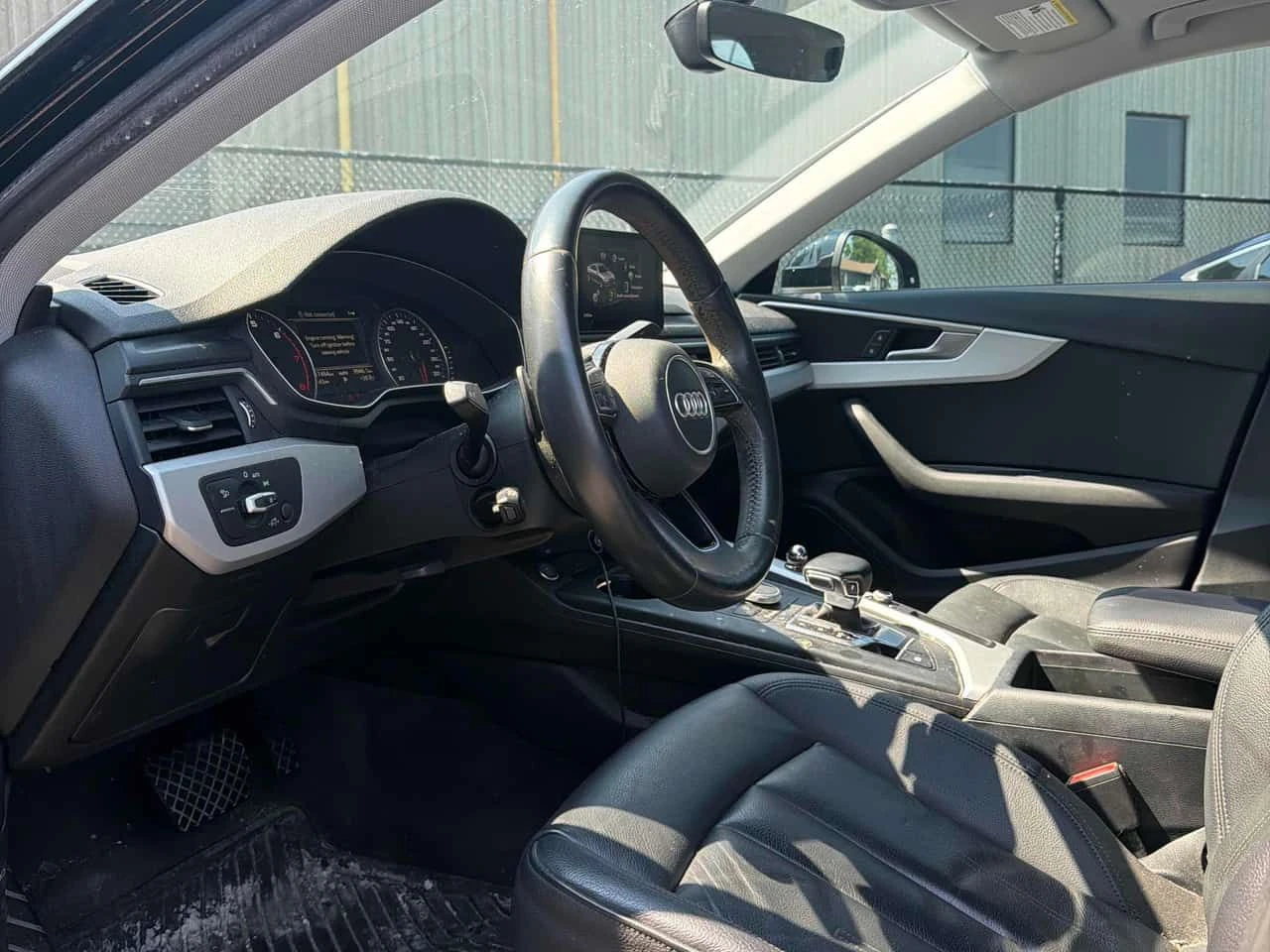 Audi A4 * CARFAX * ПЕРФЕКТНО СЕРВИЗИРАНА * АВТОКРЕДИТ * , снимка 7 - Автомобили и джипове - 55245514