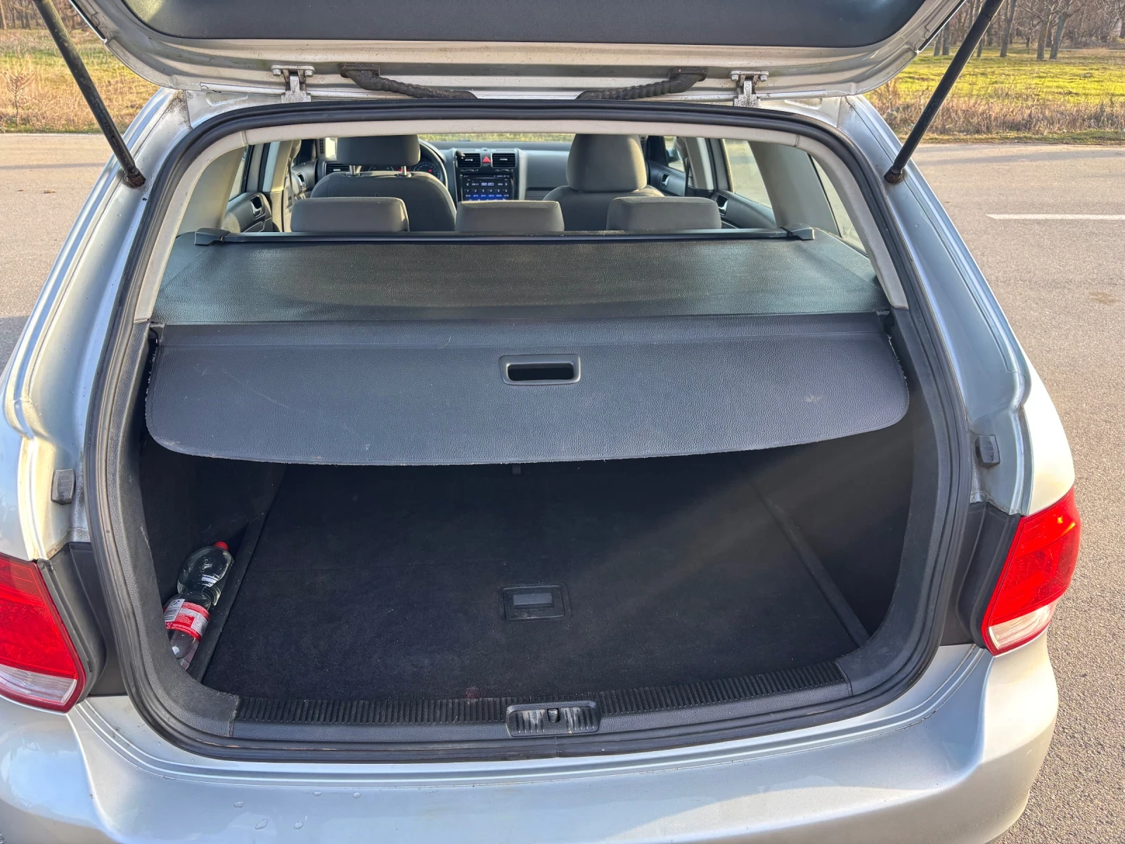 VW Golf 1.9TDI, снимка 8 - Автомобили и джипове - 55378207