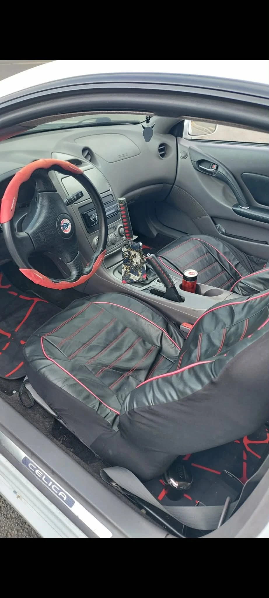 Toyota Celica 1.8 VVTI, снимка 5 - Автомобили и джипове - 55503191