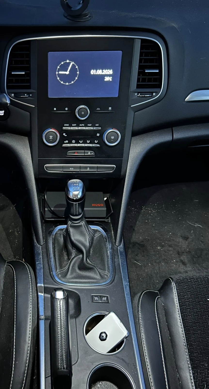 Renault Megane 1.5 dCi, снимка 7 - Автомобили и джипове - 55505000