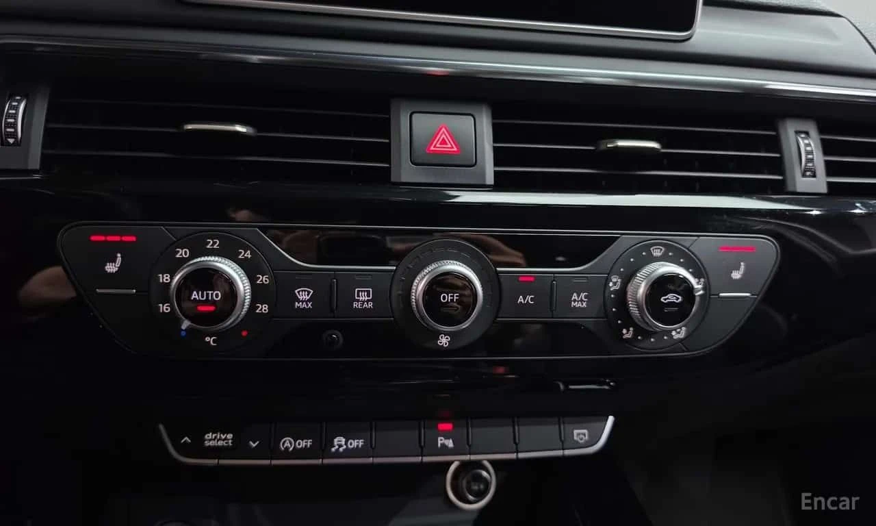 Audi A4 45 TFSI Sport S LINE, снимка 17 - Автомобили и джипове - 55694972