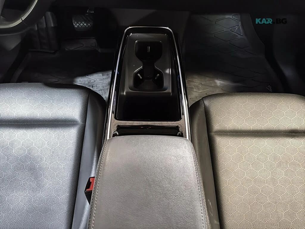 VW ID.4 PRO * 360 * ACC * АвтоКредит * (ЦЕНА ДО БГ), снимка 14 - Автомобили и джипове - 56270360