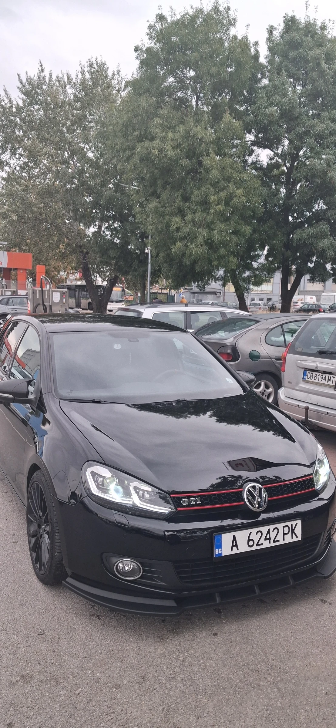 VW Golf 1.6 Газ, снимка 15 - Автомобили и джипове - 56343235