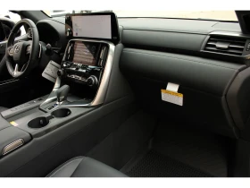 Lexus LX 700h Luxury, Монитори, Soft Close, Месечна вноска от 27 - 305000 лв. / 155944.02 € - 40991944 6