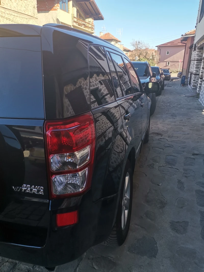 Suzuki Grand vitara 1.9DDIS, FACELIFT, KEYLЕSS, 4/4 бьрзи бавни , снимка 5 - Автомобили и джипове - 49403924