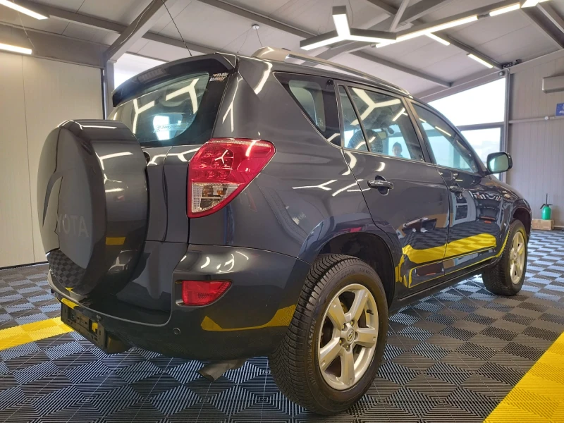 Toyota Rav4 2.2d4d 136kc, снимка 5 - Автомобили и джипове - 49595857