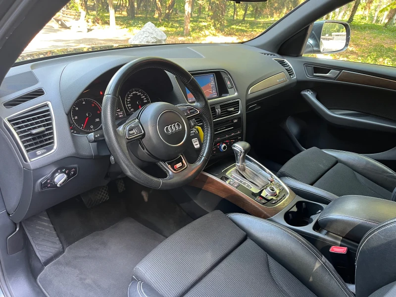 Audi Q5 Facelift* S-line* Quattro* Navi, снимка 9 - Автомобили и джипове - 51143623