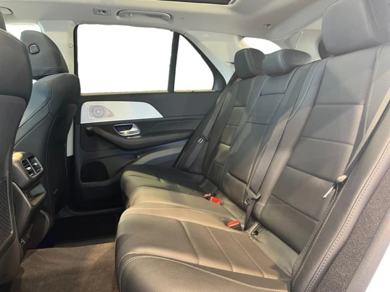 Mercedes-Benz GLE 350 de/AMG/4-MATIC/FACELIFT/BURM/PANO/360/AIRMATIC/, снимка 14 - Автомобили и джипове - 51567971