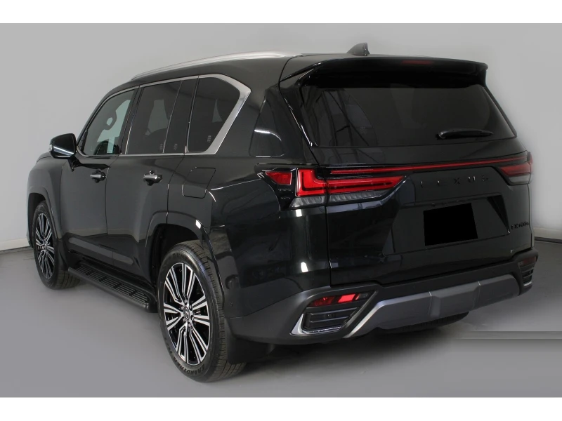 Lexus LX 700h Luxury, Монитори, Soft Close, Месечна вноска от 27, снимка 4 - Автомобили и джипове - 52377653