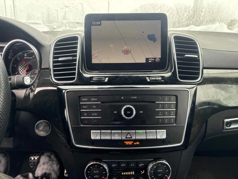 Mercedes-Benz GLE AMG 43  CARFAX, снимка 9 - Автомобили и джипове - 53262597