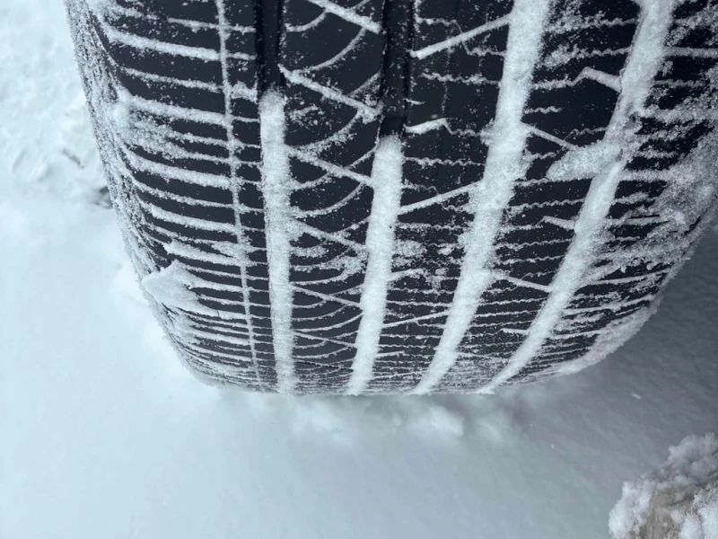 Mercedes-Benz GLE AMG 43  CARFAX, снимка 11 - Автомобили и джипове - 53262597