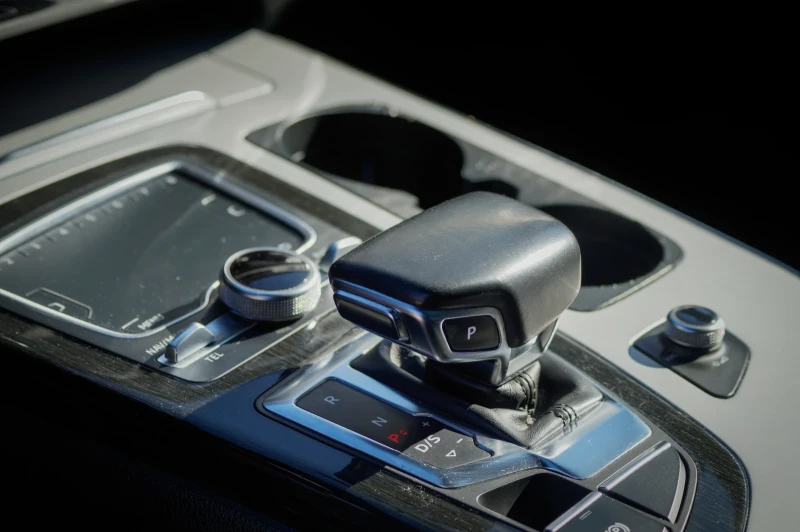 Audi Q7 S line 3.0TFSI, снимка 10 - Автомобили и джипове - 53599179