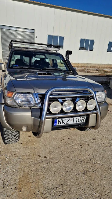 Nissan Patrol, снимка 4 - Автомобили и джипове - 44099439