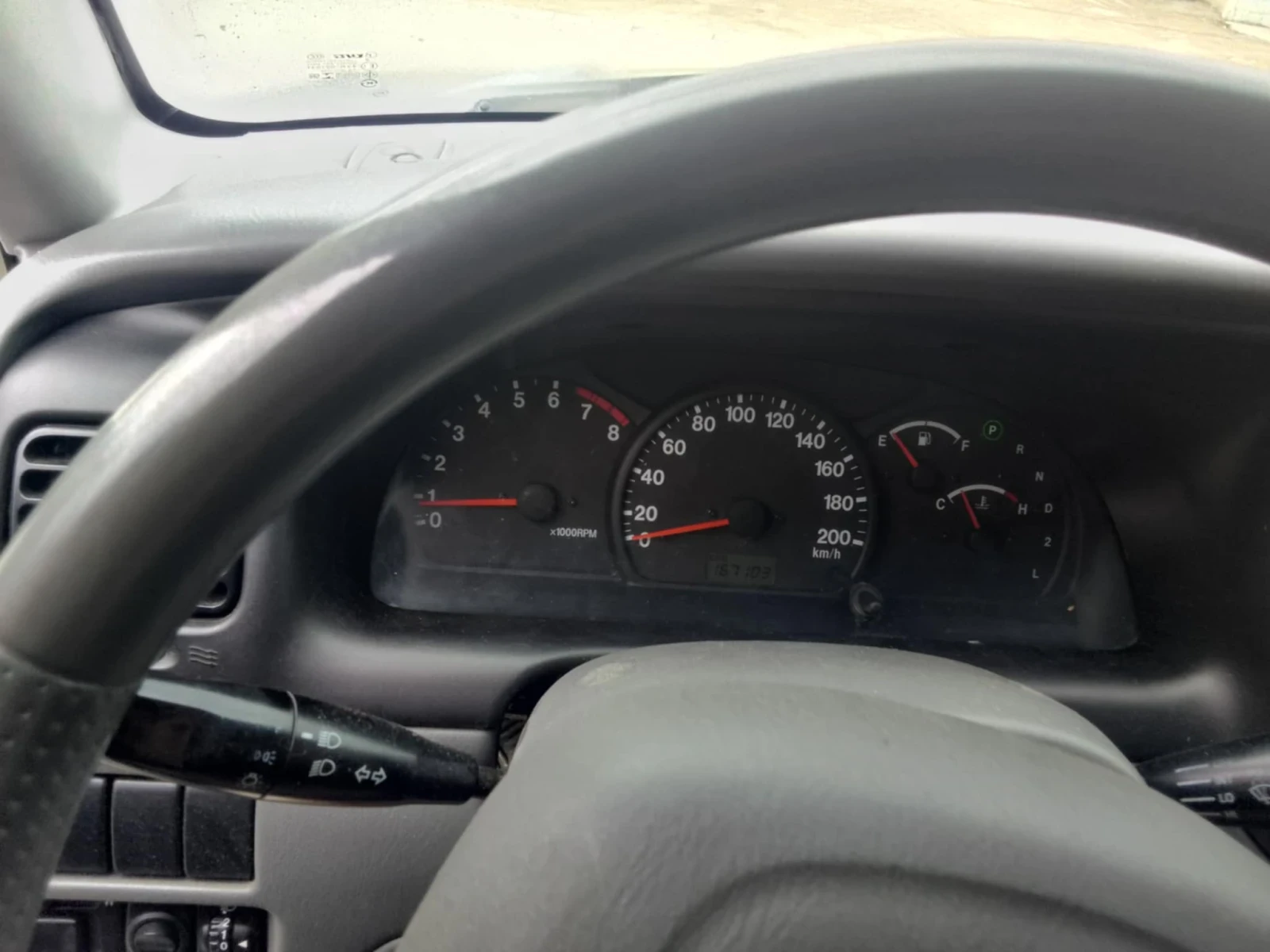 Suzuki Grand vitara 2.0 avtomat - изображение 8