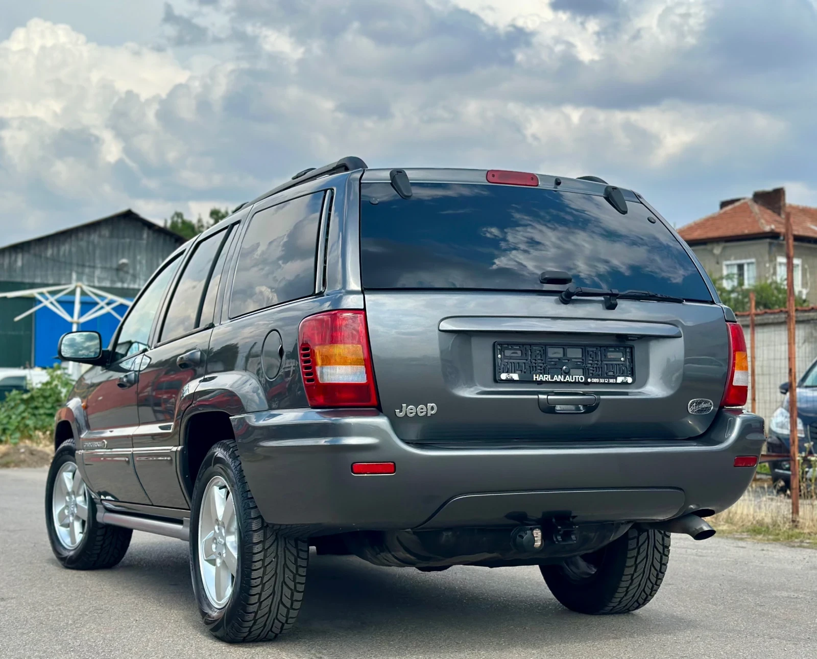 Jeep Grand cherokee 4.7i HO Facelift Overland Navi 193хил-км Като Нов - изображение 3