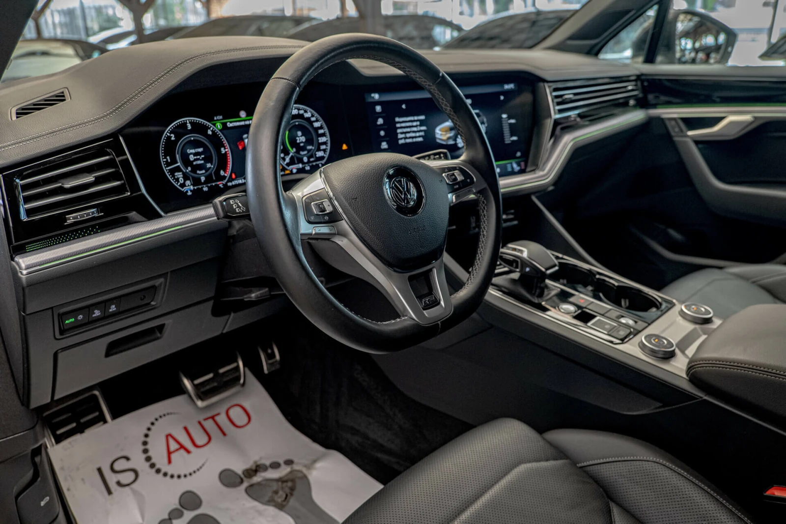 VW Touareg 4.0TDI/Rline/Обдухване/Камера/4Motion/Амбиент - изображение 7